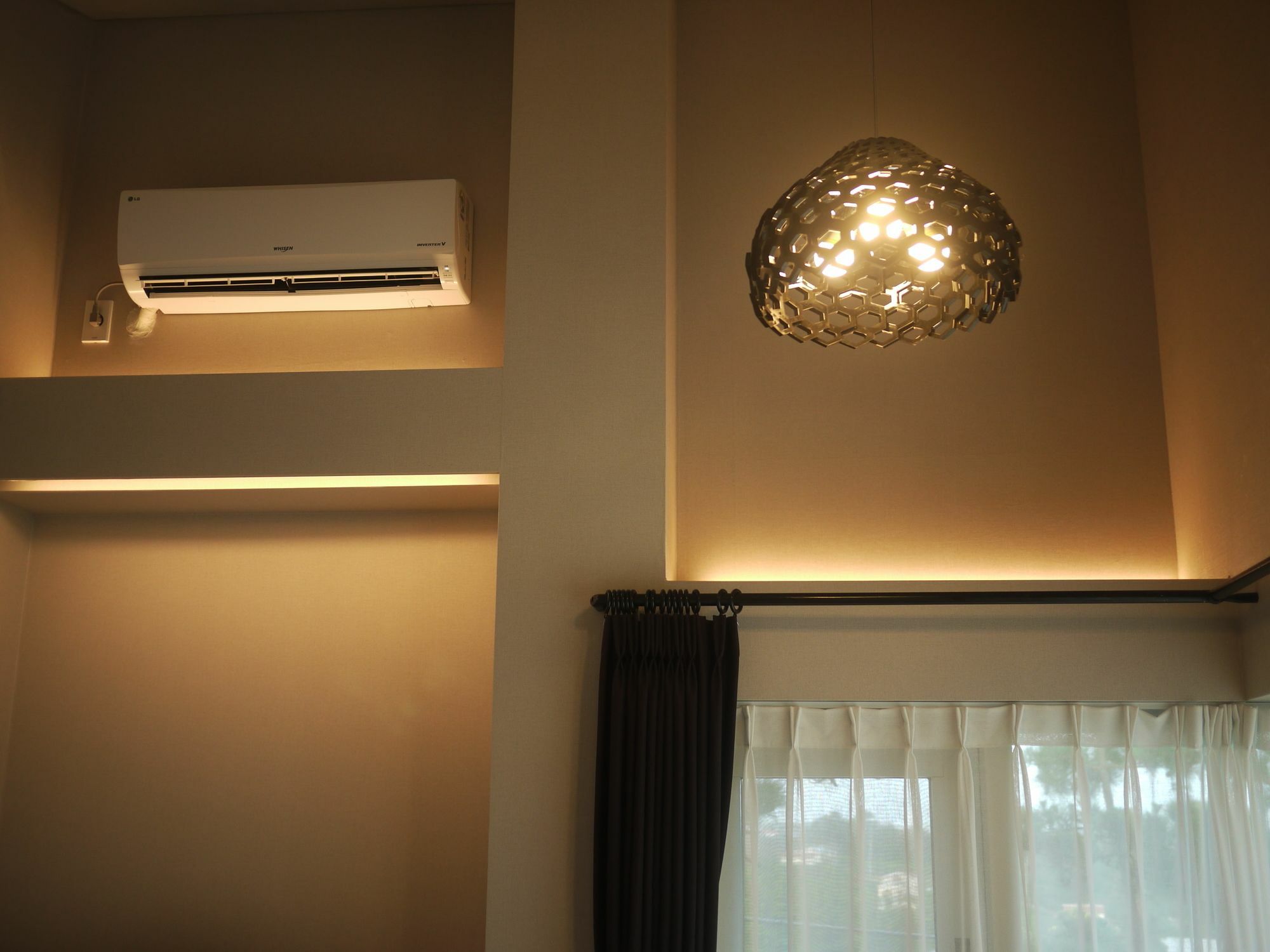 Eridu Cafe N Beds Hotel Seogwipo Ngoại thất bức ảnh